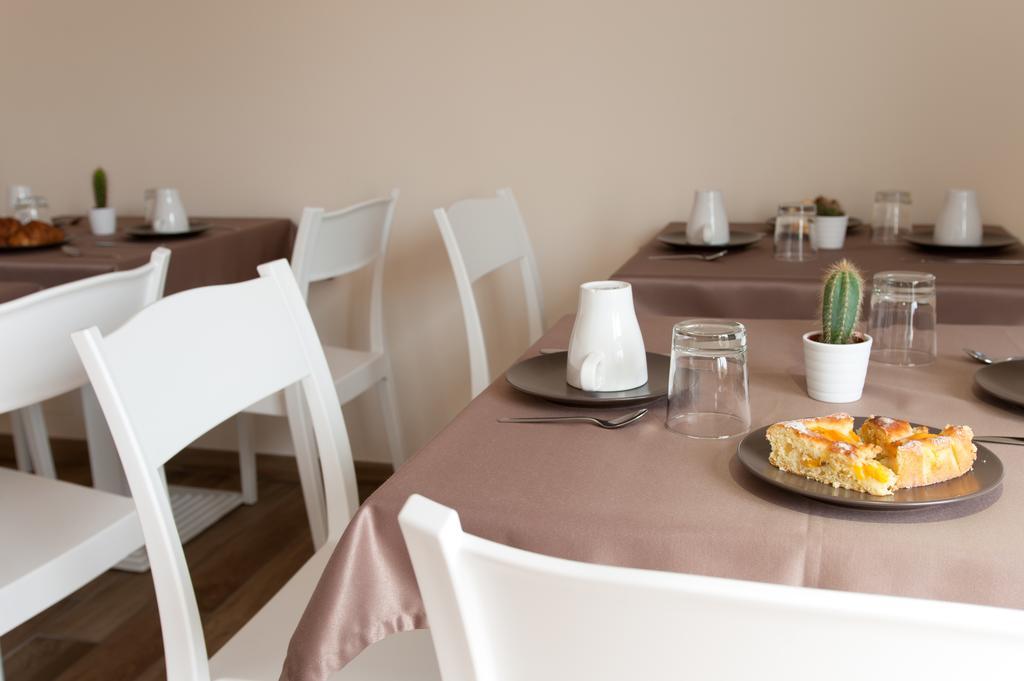 B&B Raffaello A Mare Montesilvano Marina Dış mekan fotoğraf